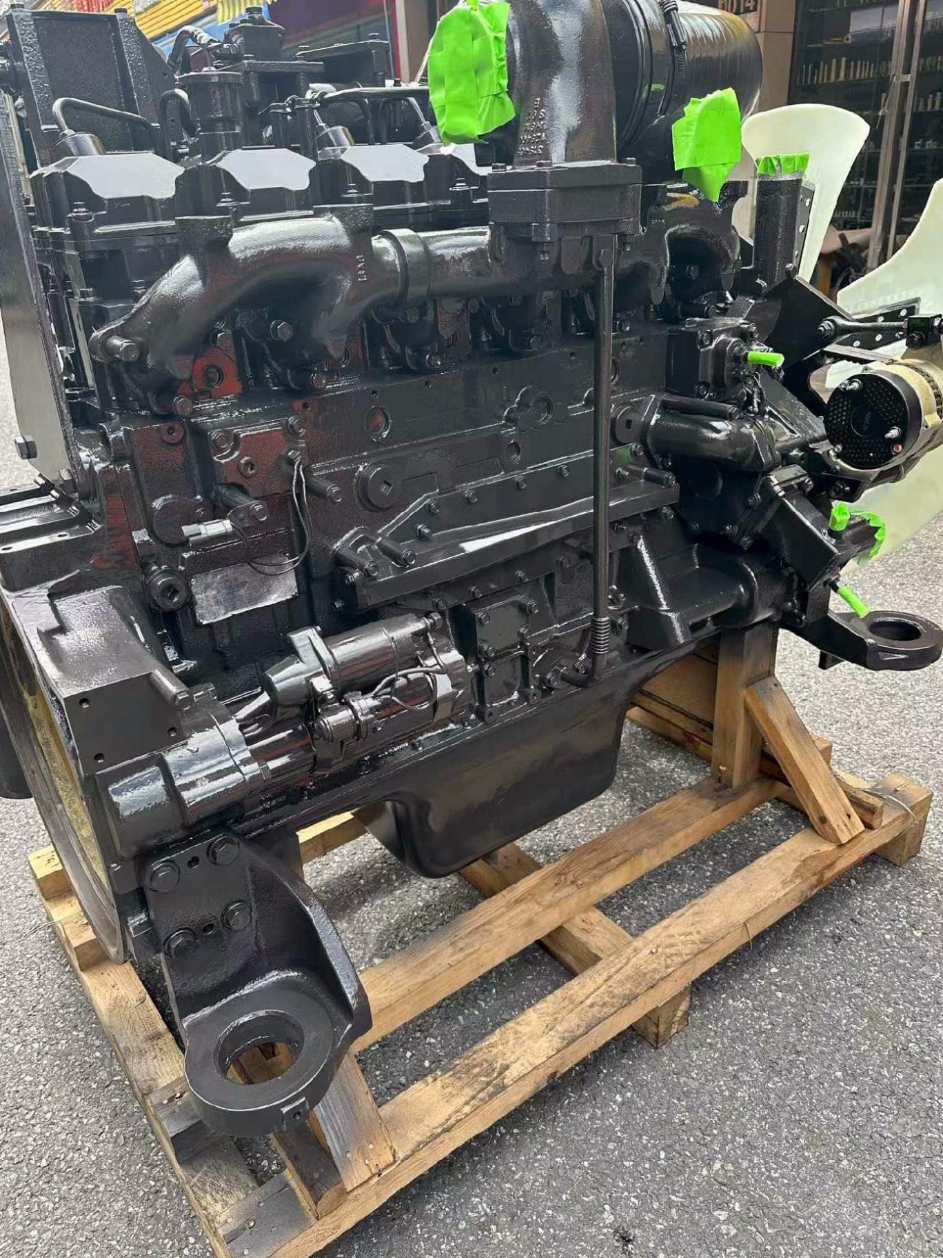 Tatan Komatsu 6D125-3 SAA6D125E-3 Diesel Engine Assembly for Komatsu PC400-7 PC450-7 Excavator Picture 3 Komatsu 6D125-3 Diesel Engine Assembly