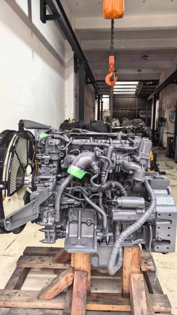 Tatan Isuzu 4JJ1 Diesel Engine Assembly for Hitachi ZX130 Kobelco SK130 Excavator
