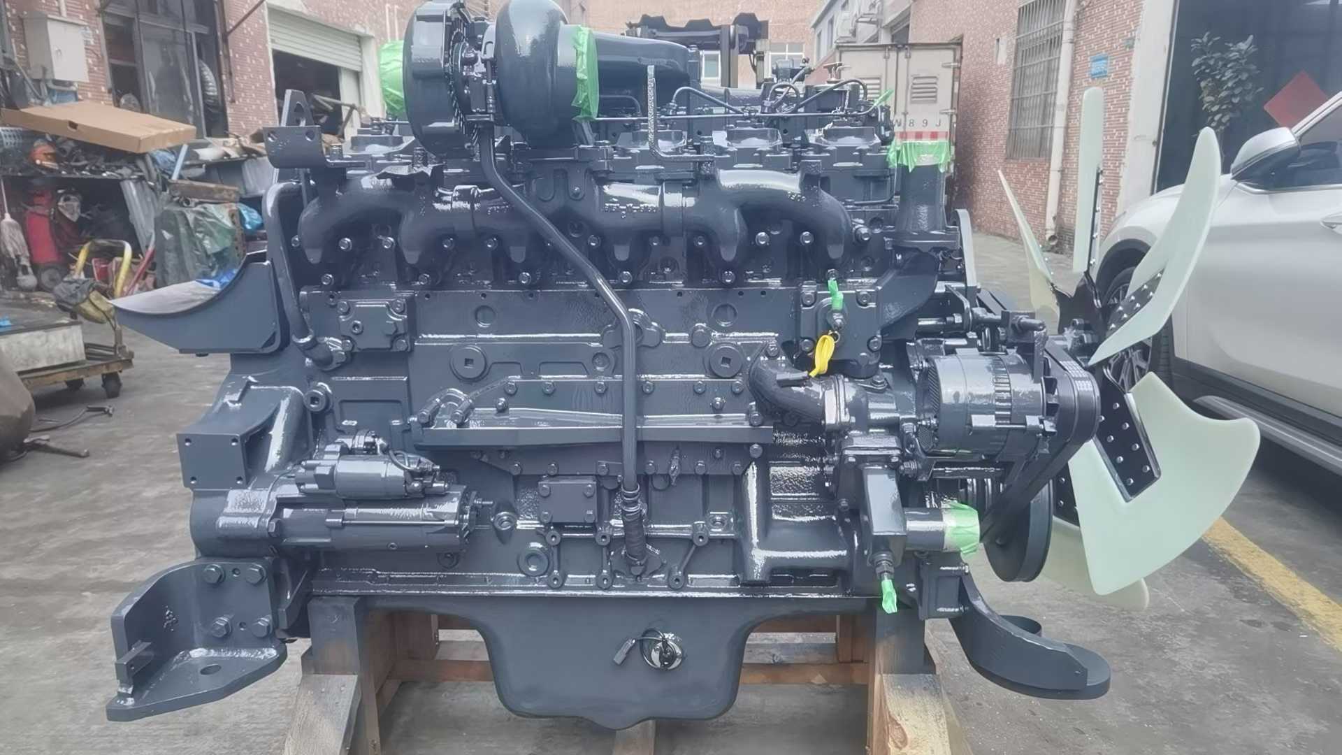 Tatan Komatsu 6D125 S6D125 Diesel Engine Assembly for Komatsu PC400-5 PC450-5 Excavator Picture 1 komatsu 6d125-2d diesel engine assembly