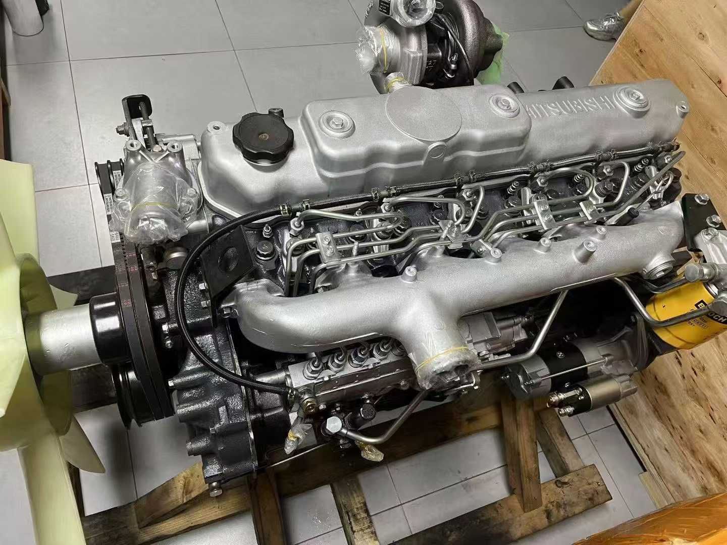 Tatan Mitsubishi 6D34 Diesel Engine Assembly for Kobelco SK200-6 Kato HD820 Excavator Picture 3 mitsubishi 6d34 diesel engine assembly