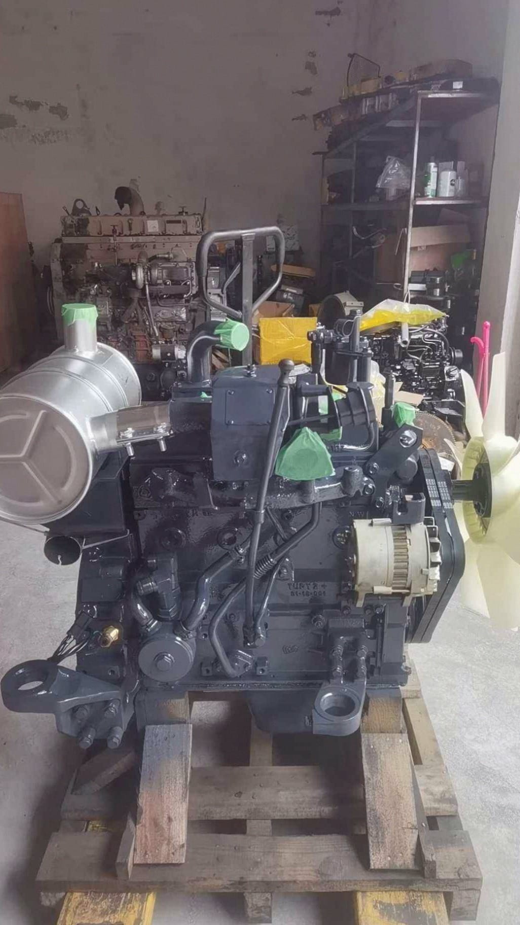 Tatan Komatsu SAA4D95LE-3 Diesel Engine Assembly for Komatsu PC78US Excavator WA150 Loader D31EX Dozer Picture 4 komatsu-saa4d95le-3-diesel-engine-assembly (1)