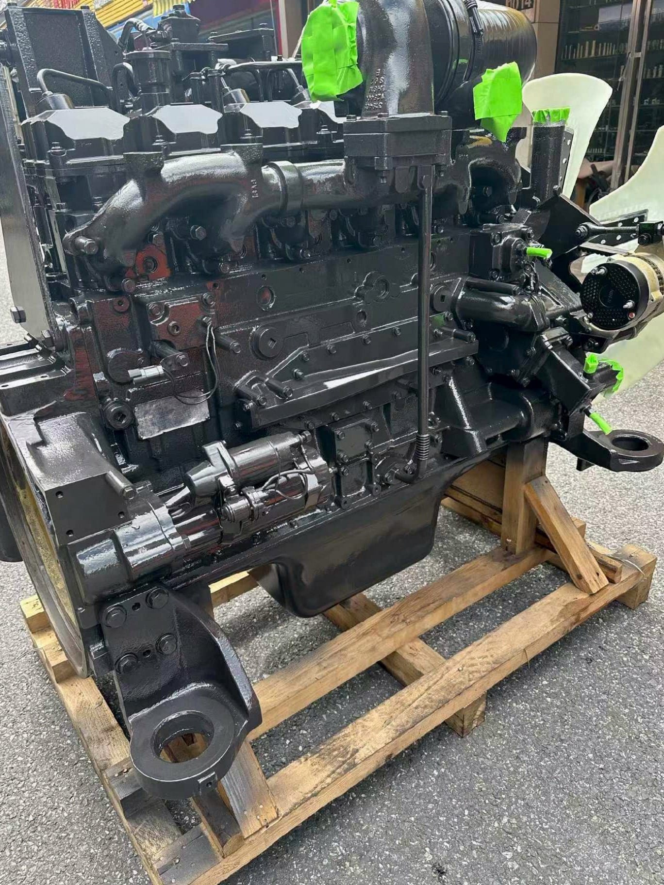 Tatan Komatsu SAA6D125E-3 Diesel Engine Assembly for Komatsu PC400-7 Excavator WA470 Loader D85EX Dozer Picture 4 komatsu-saa6d125e-3-diesel-engine-assembly
