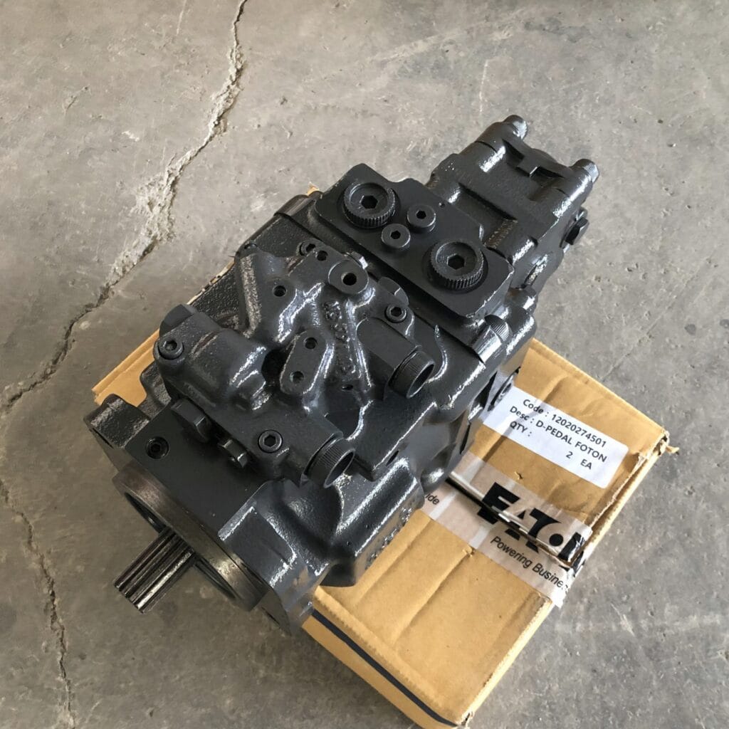 AP2D25 708-8H-00020 Hydraulic Pump Assembly for Komatsu PC40-7 Excavator