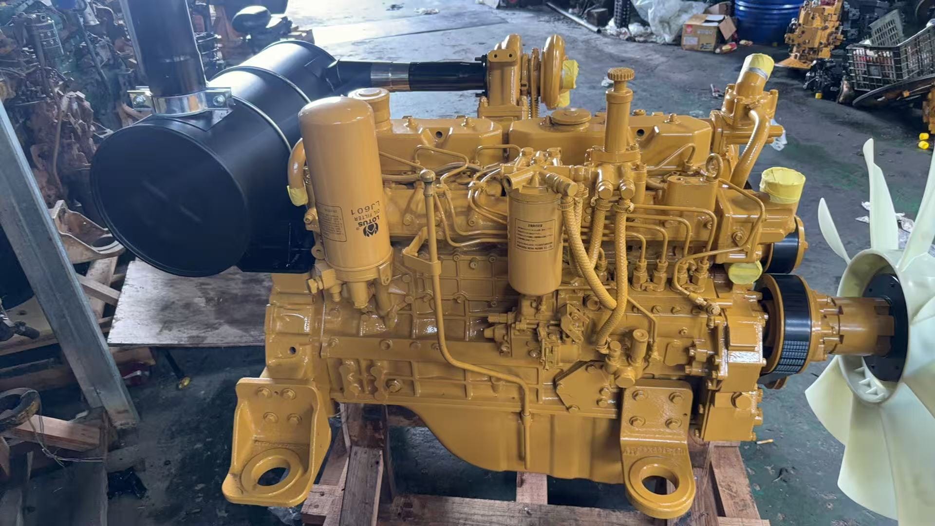 320B Excavator Complete Engine Assembly 129-0741 (3066 S6K-T Diesel Motor) Picture 7 Tatan Machinery Excavator Engine Storage and Inspection Warehouse
