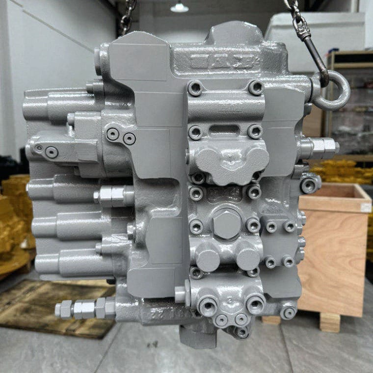 Tatan KMX15N 4372076 4384394 Main Control Valve Assembly for Hitachi EX200-5 Excavator