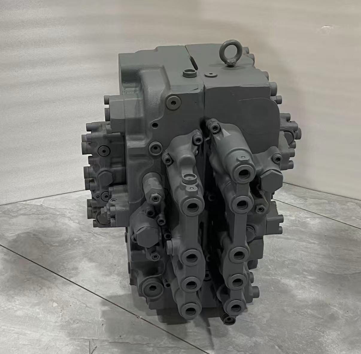 KMX32NA Main Control Valve Assembly 2401-9291 for Doosan DH420 Picture 5 Tatan KMX32NA main control valve assembly 2401-9291 for Doosan excavator loader 4
