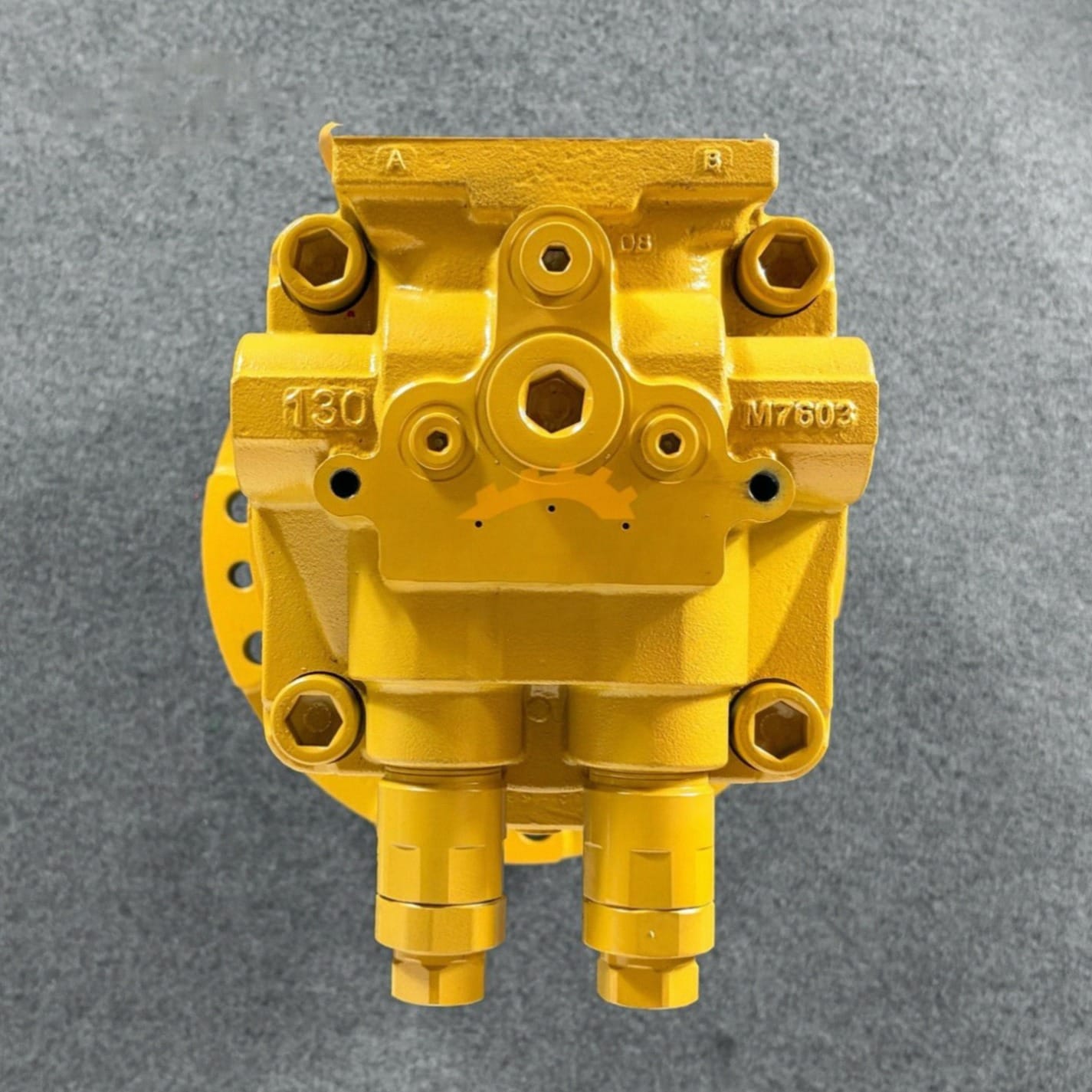 M5X180 200-3373 334-9973 Swing Motor Assembly for Caterpillar 330D Excavator Picture 2 M5X180 200-3373 334-9973 Swing Motor Assembly for Caterpillar 330D Excavator - Image 2