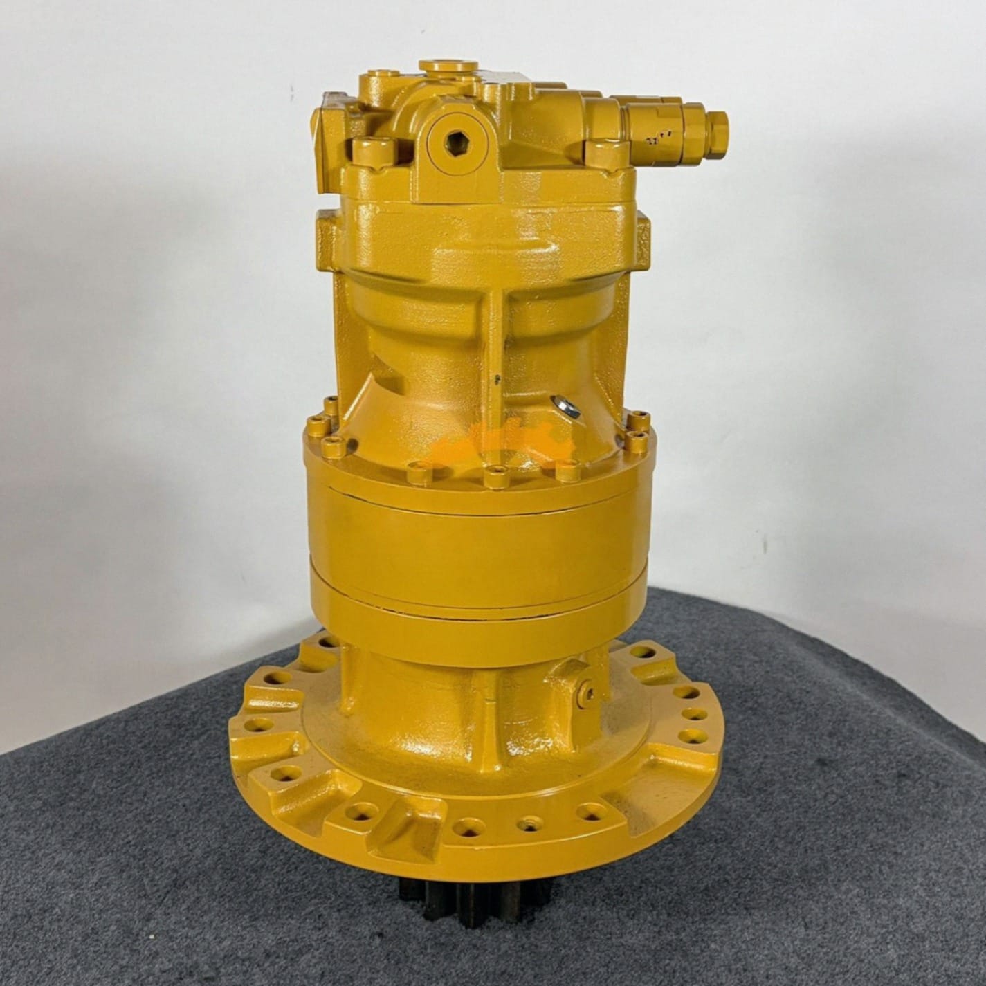 M5X180 200-3373 334-9973 Swing Motor Assembly for Caterpillar 330D Excavator Picture 5 M5X180 200-3373 334-9973 Swing Motor Assembly for Caterpillar 330D Excavator - Image 5