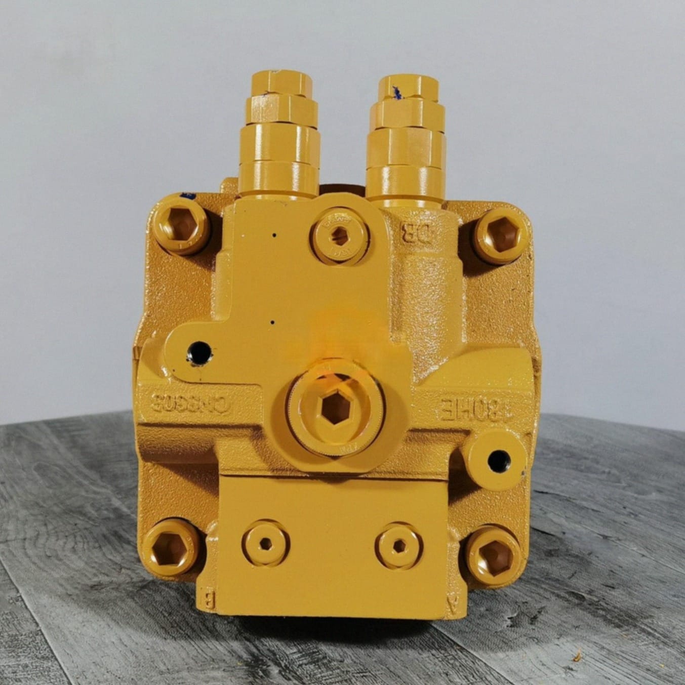 M5X180 259-0818 272-6958 Swing Motor Assembly for Caterpillar 325D Excavator Picture 5 M5X180 259-0818 272-6958 Swing Motor Assembly for Caterpillar 325D Excavator - Image 5