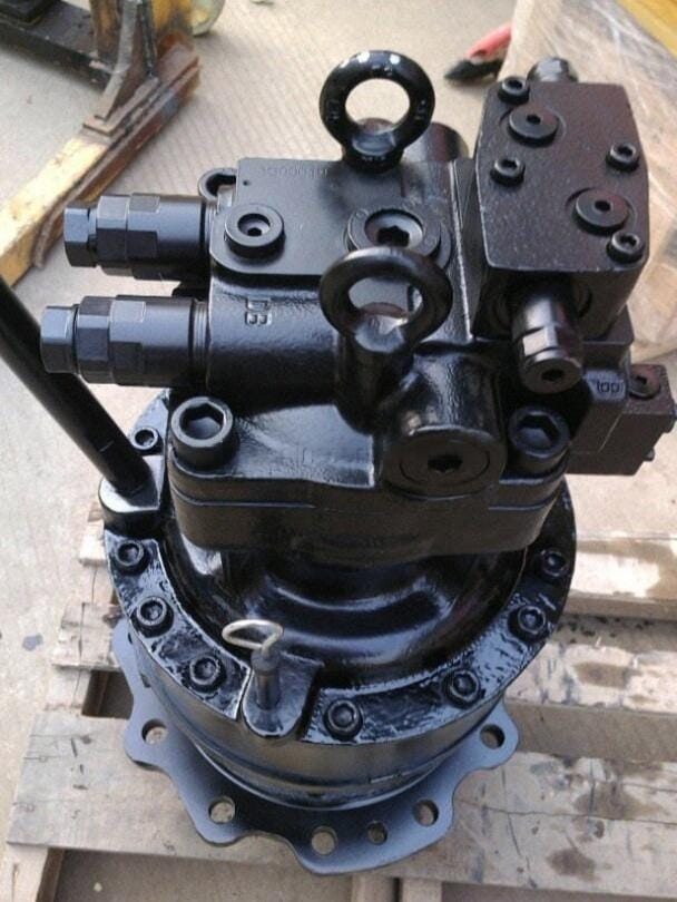 M5X250 9301113 YB60000926 Swing Motor Assembly for Hitachi ZX470 Excavator Picture 4 M5X250 9301113 YB60000926 Swing Motor Assembly for Hitachi ZX470 Excavator - Image 4