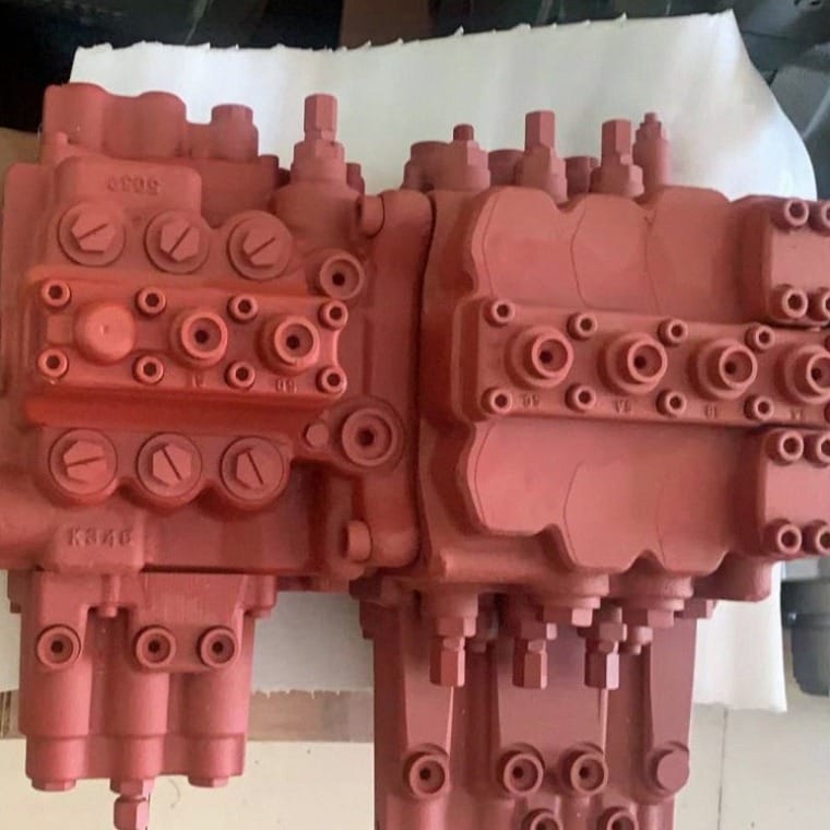Tatan KMX15R 4169720 4287047 Main Control Valve Assembly for Hitachi EX220-2 Excavator Picture 2 Tatan KMX15R 4169720 4287047 Main Control Valve Assembly for Hitachi EX220-2 Excavator - Image 2