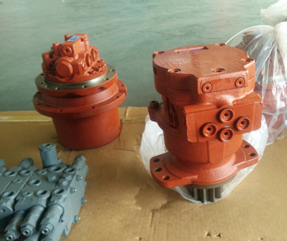 Komatsu PC20-7 Main Hydraulic Pump Assembly (OEM 705-41-01050) Picture 3 Tatan PCR-2B 708-8L-00030 swing motor assembly for Komatsu PC20-7 excavator-6
