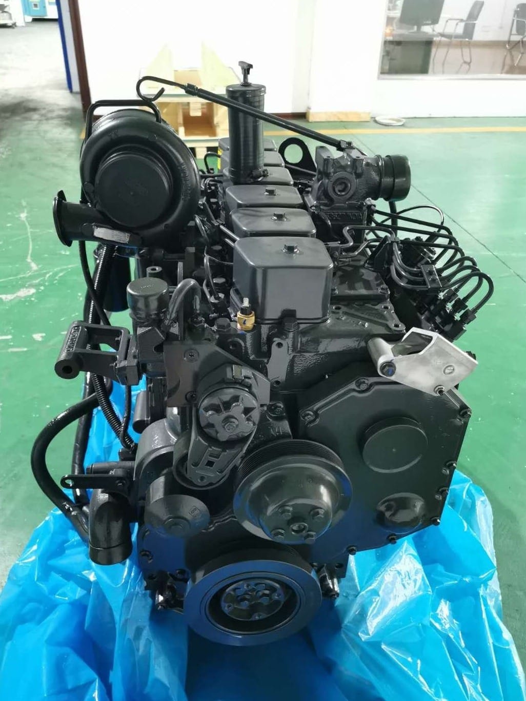 SAA6D102E-2 6738-81-8200 Diesel Engine Assembly for Komatsu PC200-7 Excavator Picture 5 Tatan SAA6D102E-2 6738-81-8200 diesel engine assembly for Komatsu PC200-7 excavator-5