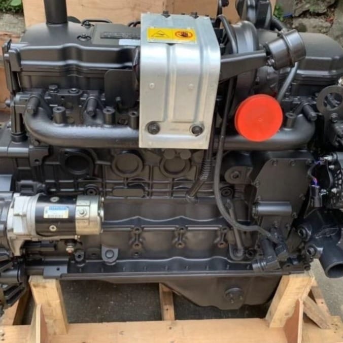 SAA6D107E-1 6754-11-1100 Diesel Engine Assembly for Komatsu PC200-8 Excavator Picture 5 Tatan SAA6D107E-1 6754-11-1100 diesel engine assembly for Komatsu PC200-8 excavator-4