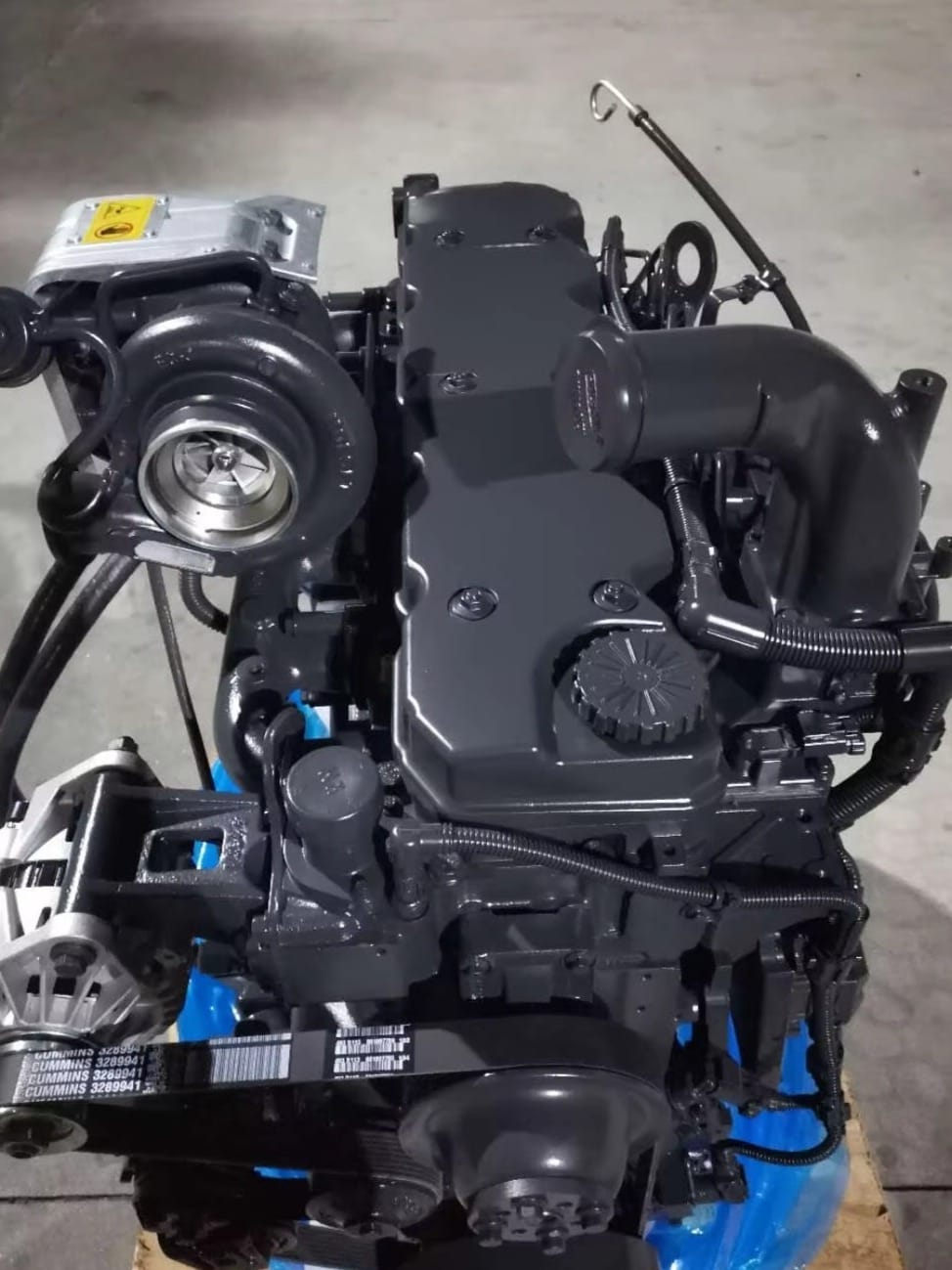 SAA6D114E-3 6745-01-1110 Diesel Engine Assembly for Komatsu PC300-8 Excavator Picture 6 SAA6D114E-3 6745-01-1110 Diesel Engine Assembly for Komatsu PC300-8 Excavator - Image 6