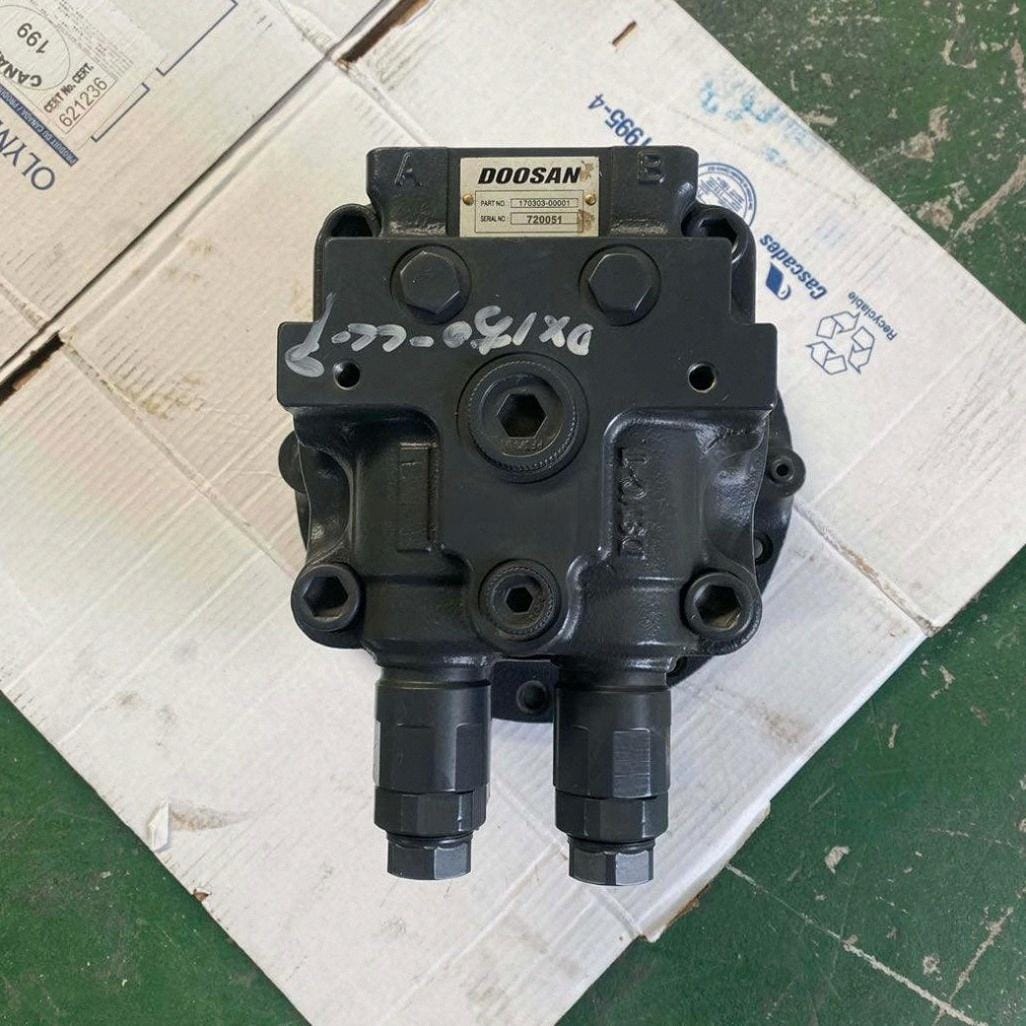 2401-9256A M2X100 Swing Motor Assembly for Doosan DX140W Wheel Excavator Picture 3 Tatan 2401-9256A swing motor assembly for Doosan DX140W wheel excavator (3)