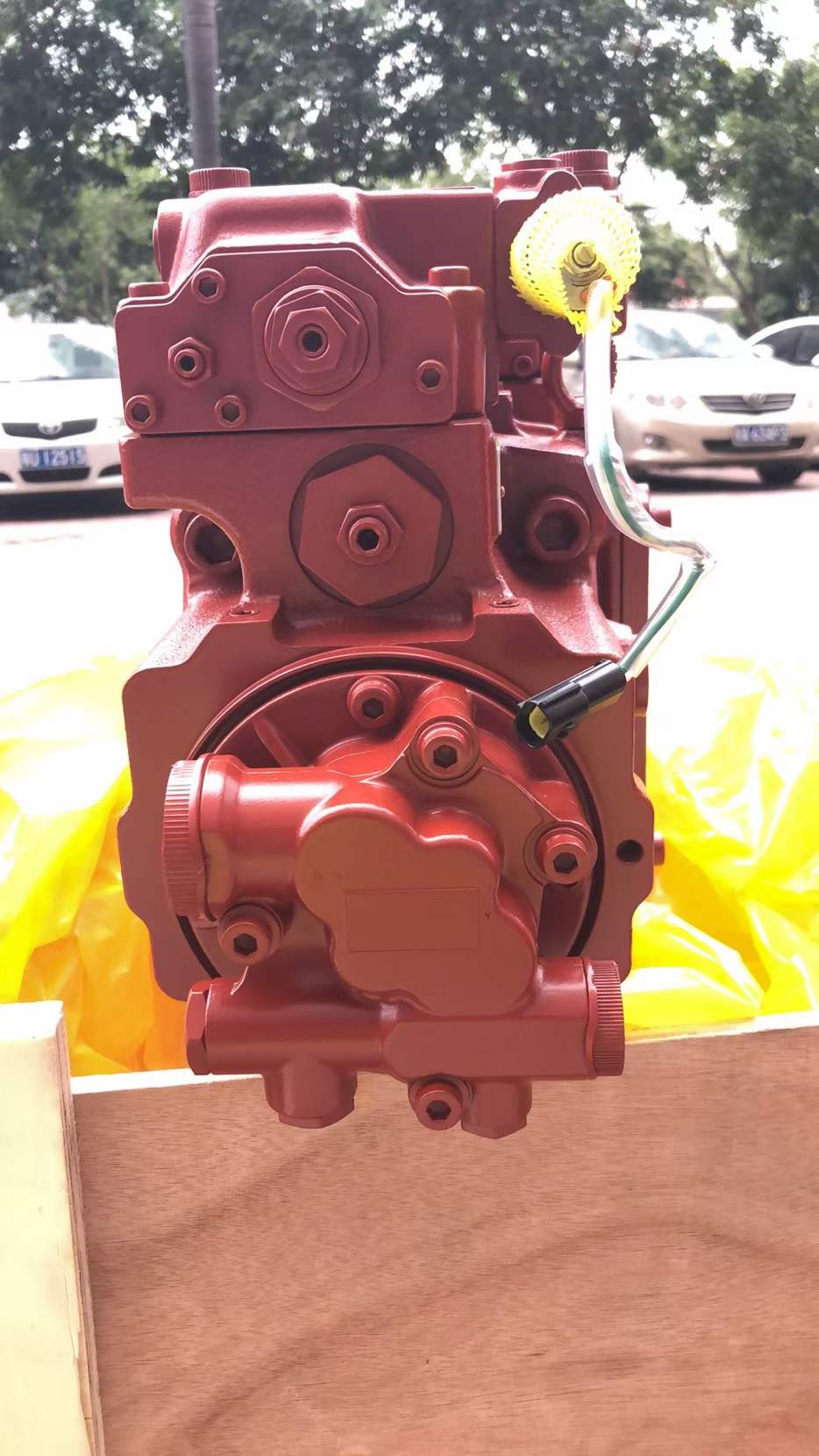 2401-9285 K3V63DT Hydraulic Pump Assembly for Doosan DX140W Wheel Excavator Picture 2 2401-9285 K3V63DT Hydraulic Pump Assembly for Doosan DX140W Wheel Excavator - Image 2