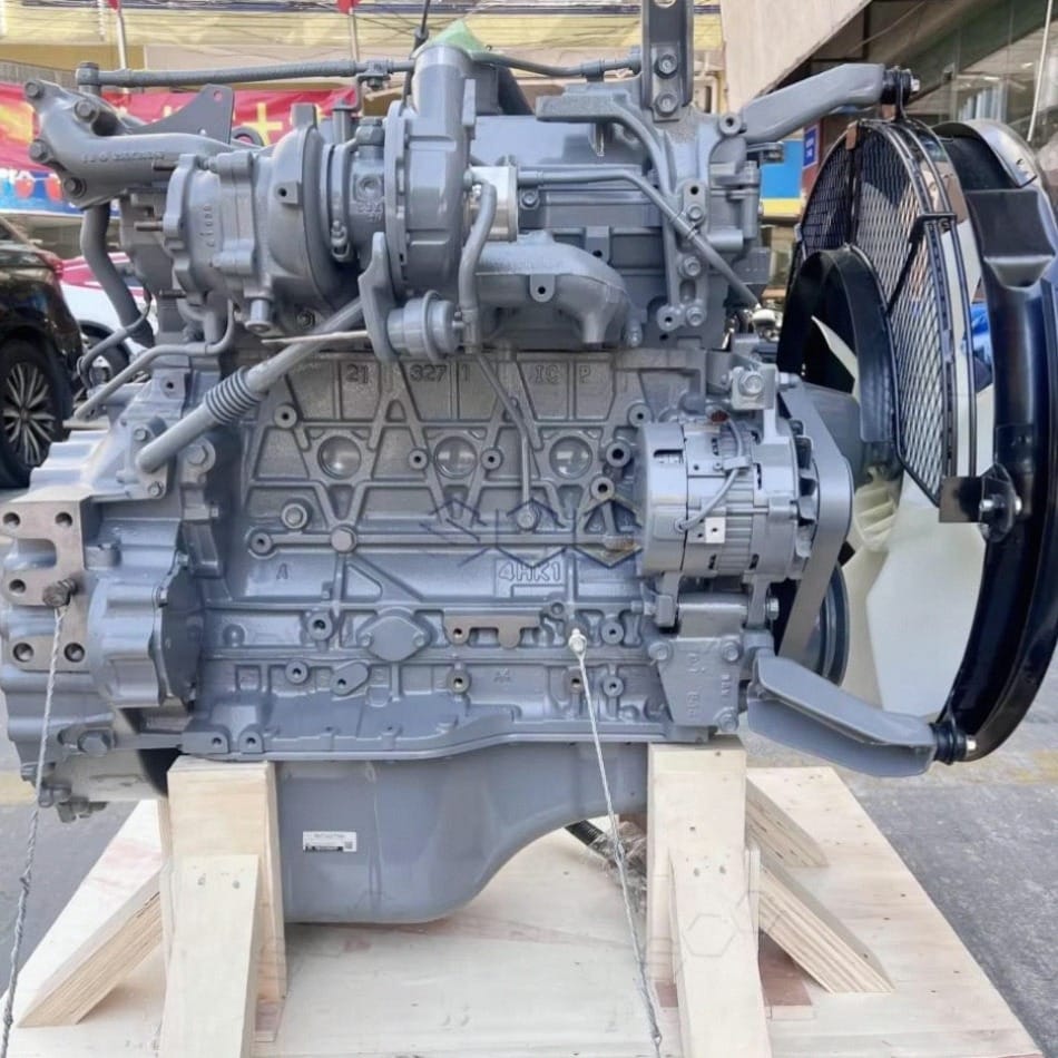 4HK1X 8980084430 Diesel Engine Assembly for Hitachi ZX200-3 Excavator