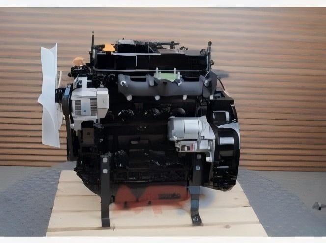 4TNV88 129900-00100 Diesel Engine Assembly for Hitachi ZX55 Excavator