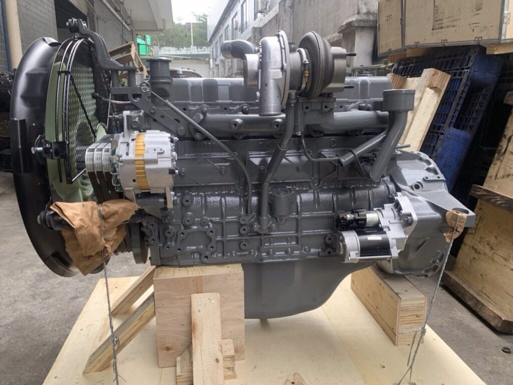 6BD1T 1-11110-947-0 Diesel Engine Assembly for Hitachi EX200-2 Excavator