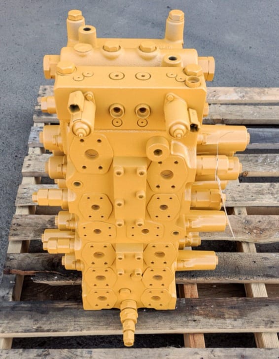 C0070 298-2877 Control Valve Assembly for Caterpillar 303.5 Excavator