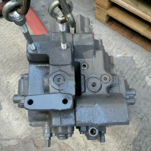 C0170 YA00000703 Control Valve Assembly for Hitachi ZX200-5G Excavator Picture 6 C0170 YA00000703 Control Valve Assembly for Hitachi ZX200-5G Excavator - Image 6