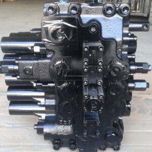 Tatan DH258-7 main control valve for Doosan excavator loader (3)
