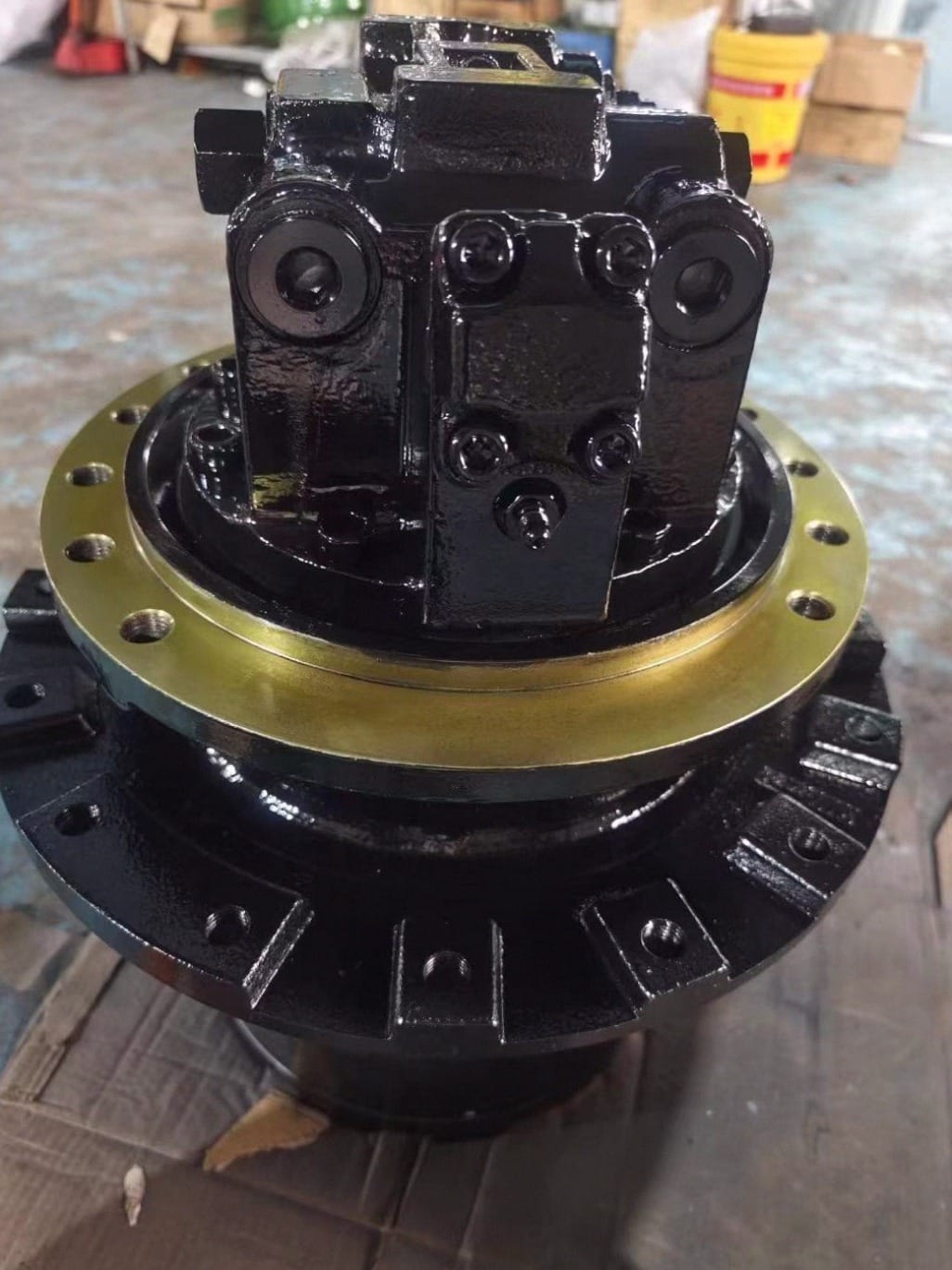 HMGC16 9080068 9096481 Travel Motor Final Drive Assembly for Hitachi EX100-1 Excavator Picture 2 HMGC16 9080068 9096481 Travel Motor Final Drive Assembly for Hitachi EX100-1 Excavator - Image 2