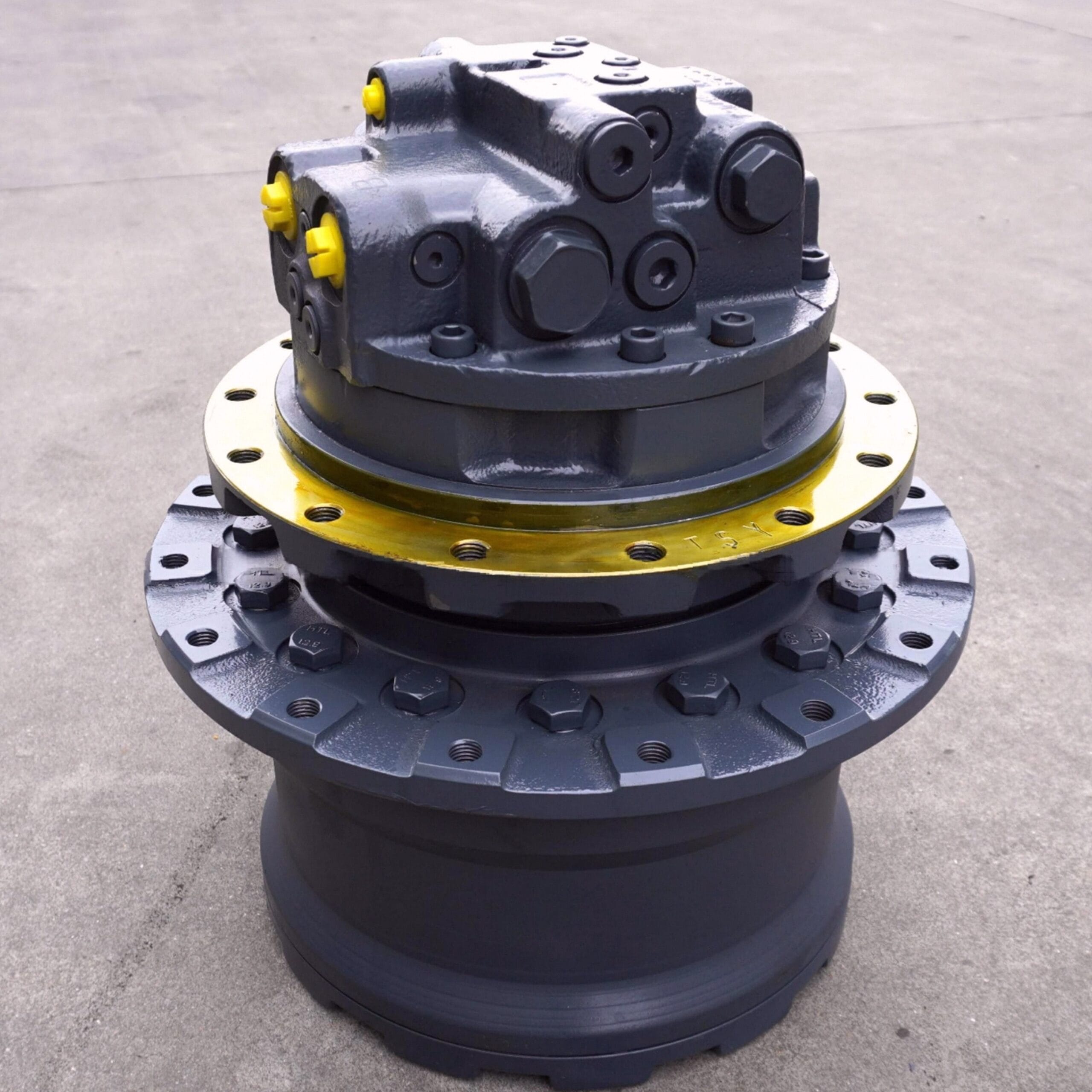 HMGC32 9123357 4301547 Travel Motor Final Drive Assembly for Hitachi EX120-2 Excavator Picture 2 HMGC32 9123357 4301547 Travel Motor Final Drive Assembly for Hitachi EX120-2 Excavator - Image 2