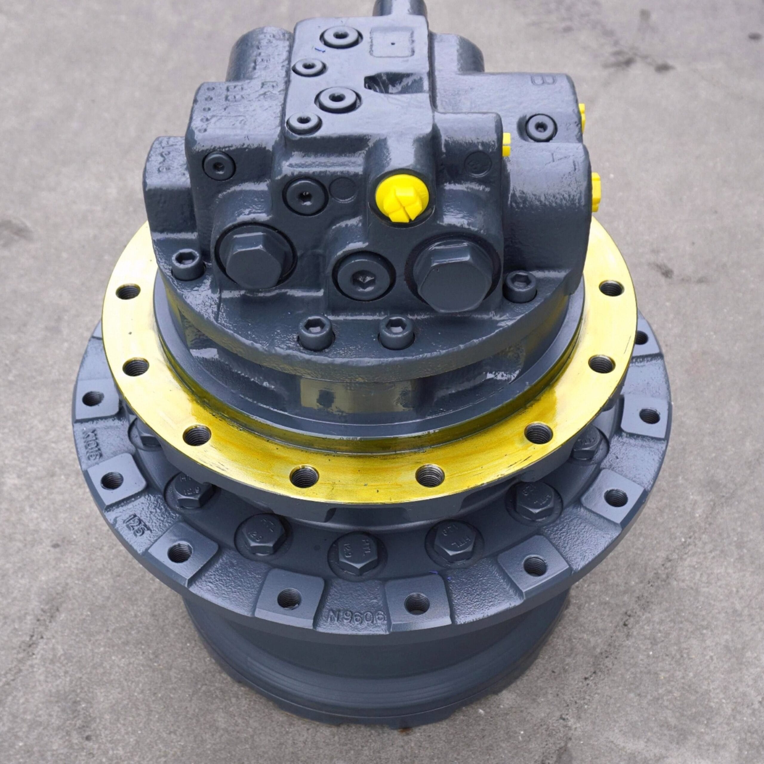 HMGC32 9123357 4301547 Travel Motor Final Drive Assembly for Hitachi EX120-2 Excavator Picture 1 HMGC32 9123357 4301547 Travel Motor Final Drive Assembly for Hitachi EX120-2 Excavator