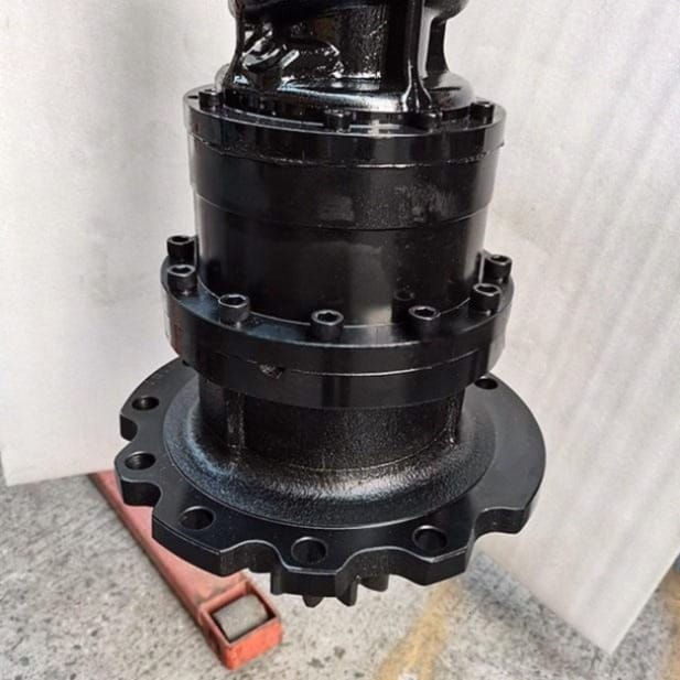 HMS072 9177550 Swing Motor Assembly for Hitachi ZX120 Excavator Picture 2 HMS072 9177550 Swing Motor Assembly for Hitachi ZX120 Excavator - Image 2