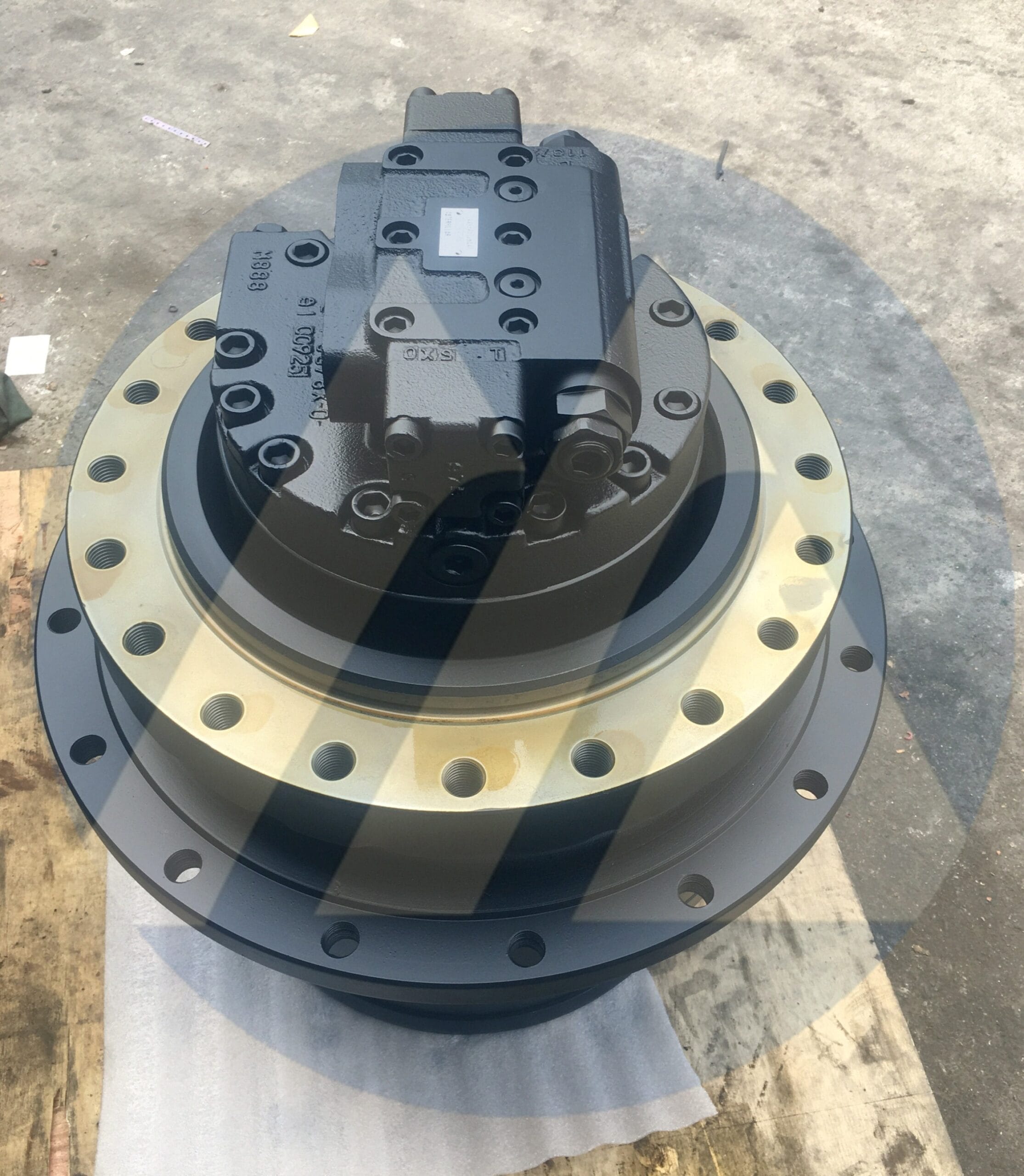 HMT36 9180731 Travel Motor Assembly for Hitachi ZX120 Excavator Picture 1 HMT36 9180731 Travel Motor Assembly for Hitachi ZX120 Excavator