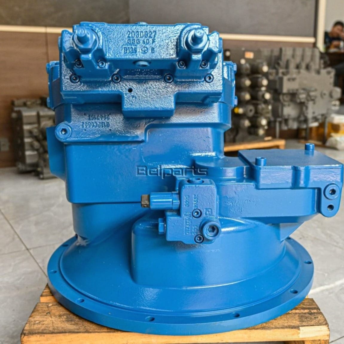 K3V180DT Hydraulic Pump Assembly 2401-9288 for Doosan DH420-7 Excavator Loader Picture 1 Tatan K3V180DT hydraulic pump assembly 2401-9288 for Doosan excavator loader (8)