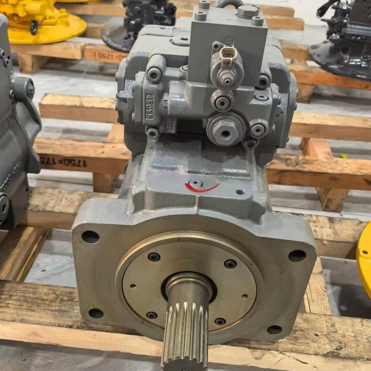 K3V280 4635645 Hydraulic Pump Assembly for Hitachi ZX870 Excavator Picture 1 K3V280 4635645 Hydraulic Pump Assembly for Hitachi ZX870 Excavator