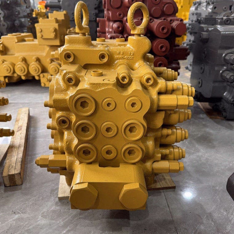 Caterpillar 320B Main Control Valve Assembly (OEM 126-2068 / 121-1490) Picture 5 Caterpillar 320B Main Control Valve Assembly (OEM 126-2068 / 121-1490) - Image 5