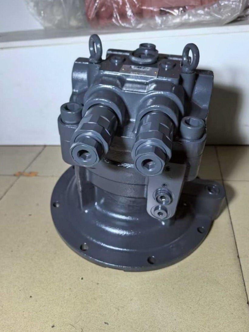 M5X130CHB 9260805 Swing Motor Assembly for Hitachi ZX200-5G Excavator Picture 3 M5X130CHB 9260805 Swing Motor Assembly for Hitachi ZX200-5G Excavator - Image 3