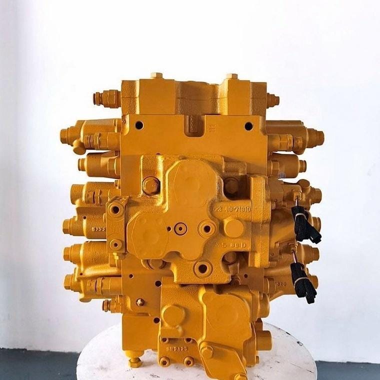 PC210-8 708-2L-00610 Main Control Valve Assembly for Komatsu Excavator Picture 4 Tatan PC210-8 708-2L-00610 main control valve assembly for Komatsu excavator (6)