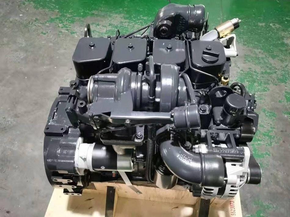 SAA4D95LE-2 6204-11-1100 Diesel Engine Assembly for Komatsu PC160-7 Excavator
