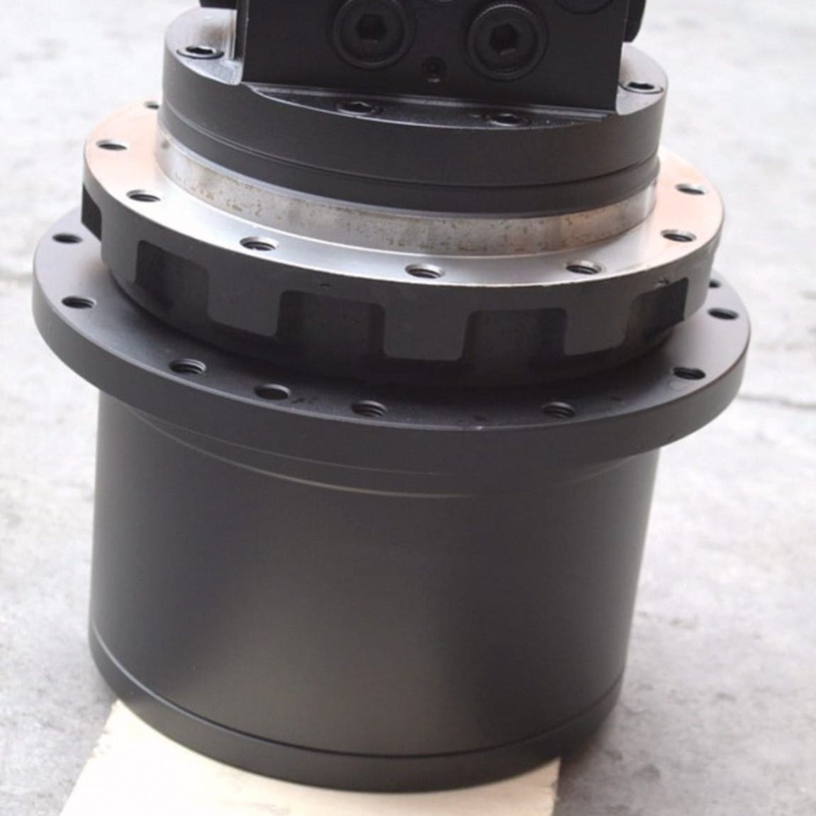 Tatan Doosan DH55 Excavator Travel Motor Final Drive Assembly 2270-9007 Hydraulic Travel Device Picture 4 doosan-dh55-excavator-travel-motor-final-drive-assembly
