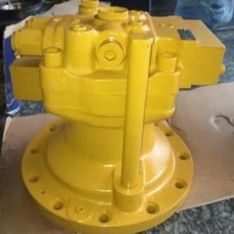 Komatsu PC20-7 Hydraulic Swing Motor Assembly (OEM 708-7S-00030 / 20S-26-31100) Picture 4 Komatsu PC20-7 Hydraulic Swing Motor Assembly (OEM 708-7S-00030 / 20S-26-31100) - Image 4